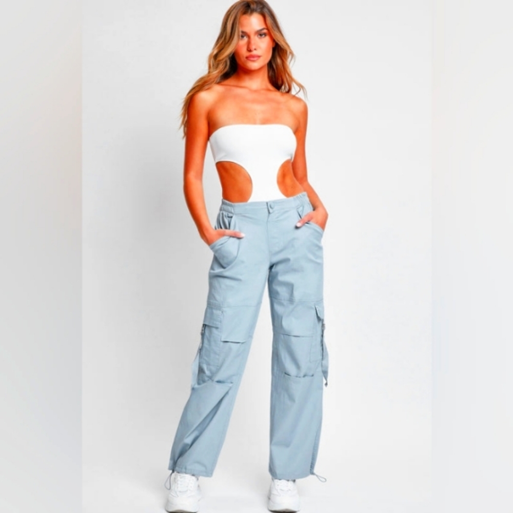 NWT "YMI" Relaxed Fit Ring Cargo Pants Juniors Size Large
